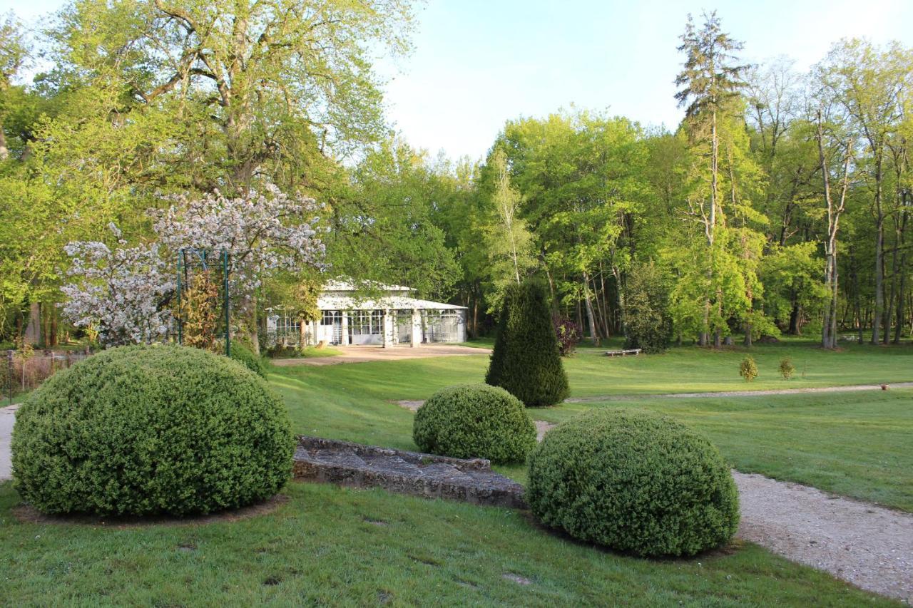 Chateau De La Cour Senlisse Luaran gambar