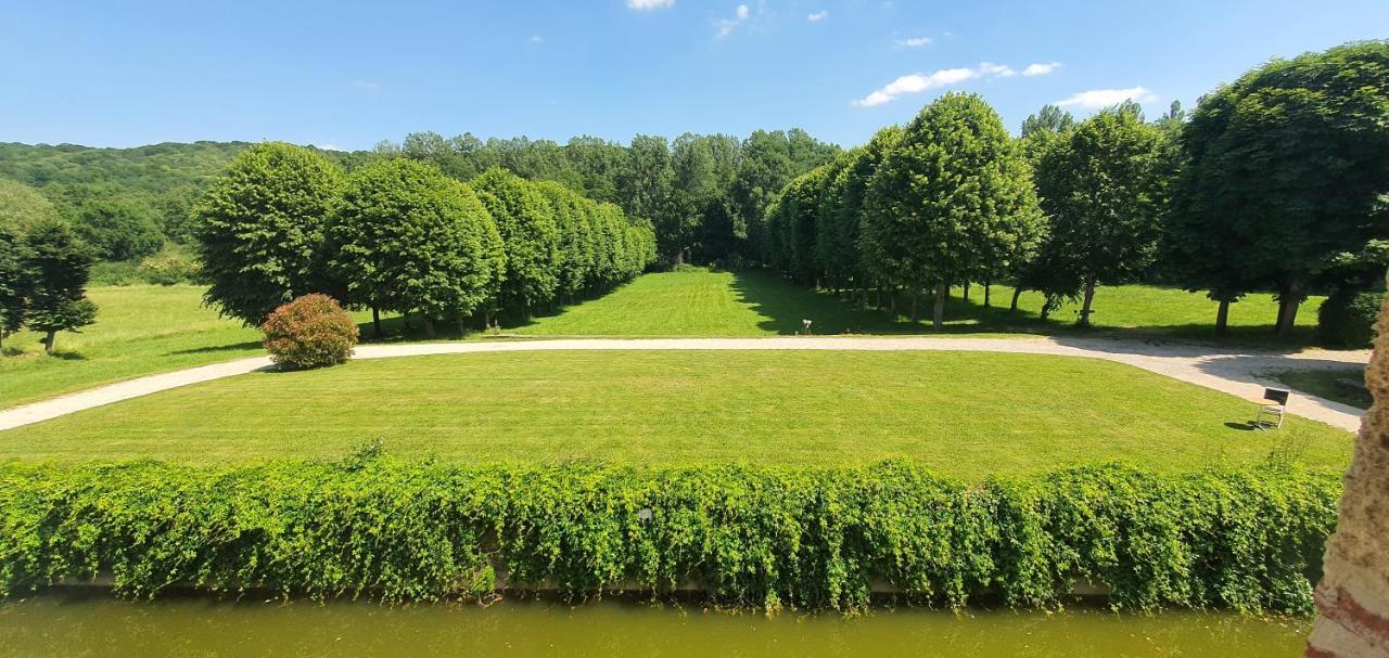 Chateau De La Cour Senlisse Luaran gambar